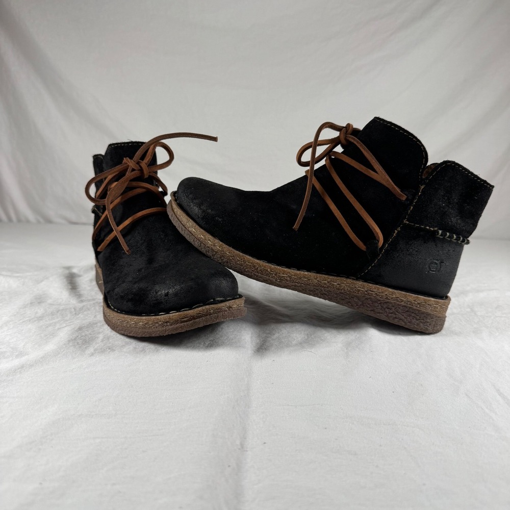 Born Women's Calyn Size 8 Black Leather Suede Distressed Boots BR0027609